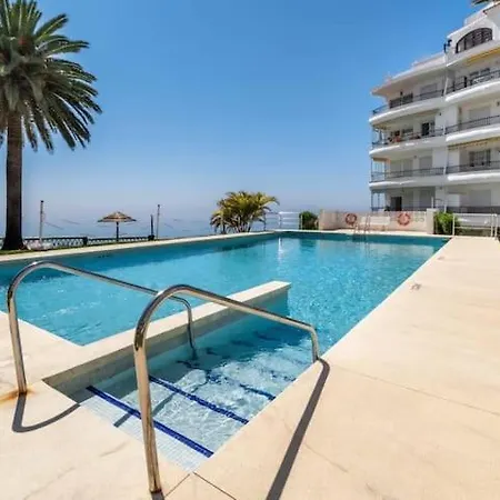 Perfect Family Apartment In Acapulco Playa, Nerja Zewnętrze zdjęcie